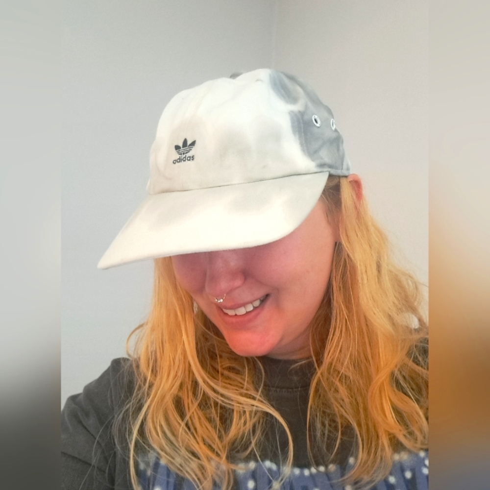 Adidas Women's Two-Tone Cap - White and Gray
